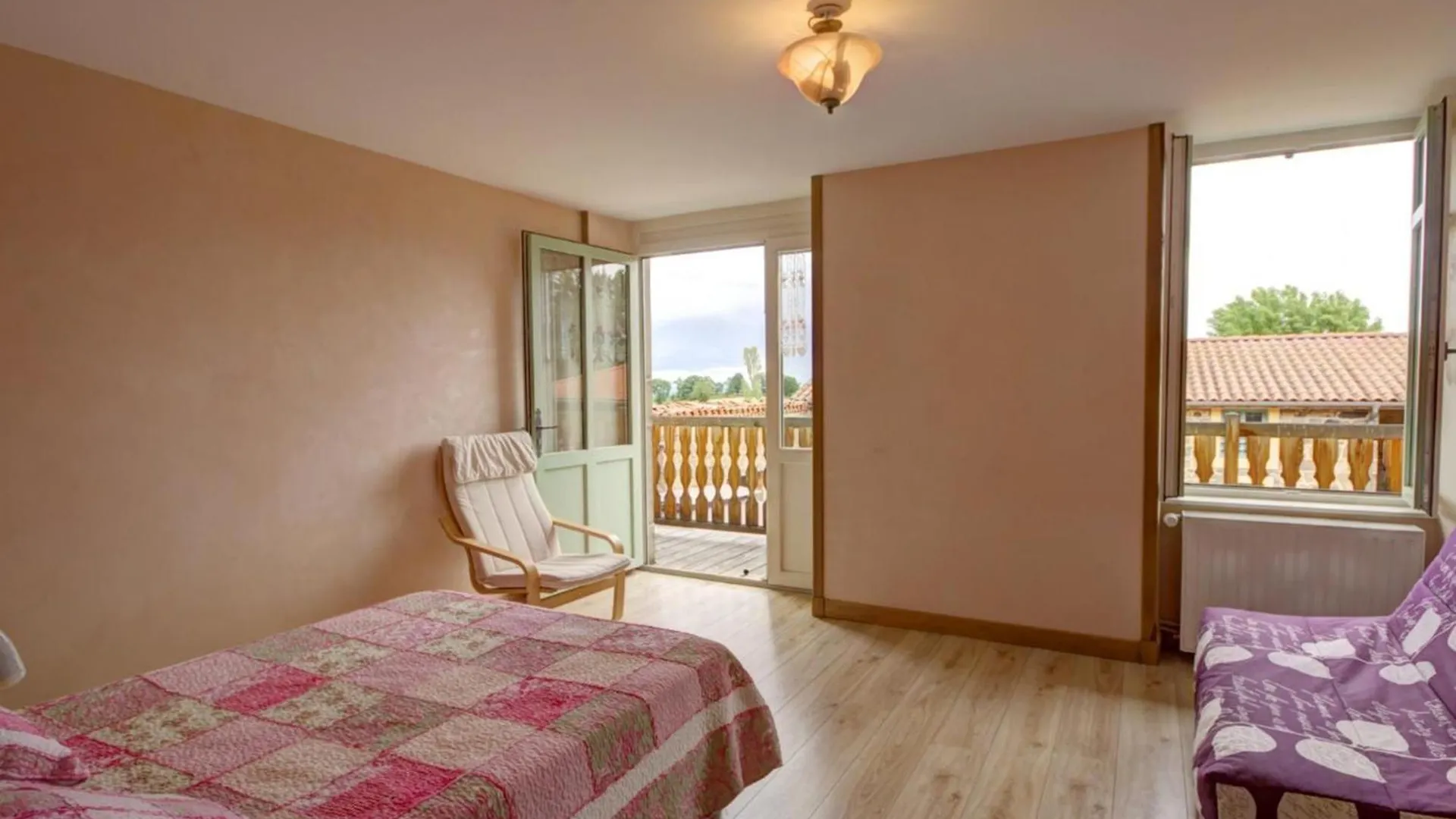 Grande Maison Authentique Avec Jardin Prive, Terrasse Et Vtt - Hebergement Pour 15 Personnes - Fr-1-496-109 Lure  0*, Lure (Loire)