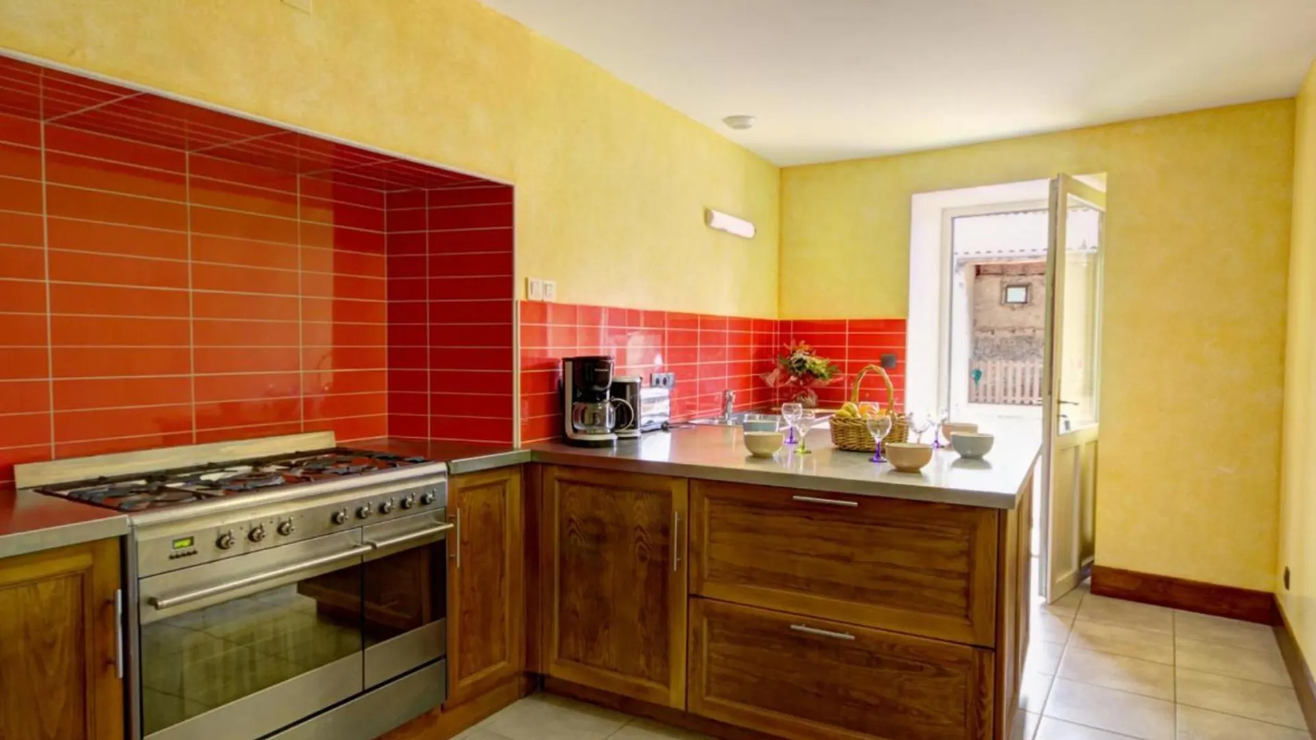 Grande Maison Authentique Avec Jardin Prive, Terrasse Et Vtt - Hebergement Pour 15 Personnes - Fr-1-496-109 Lure  Holiday home